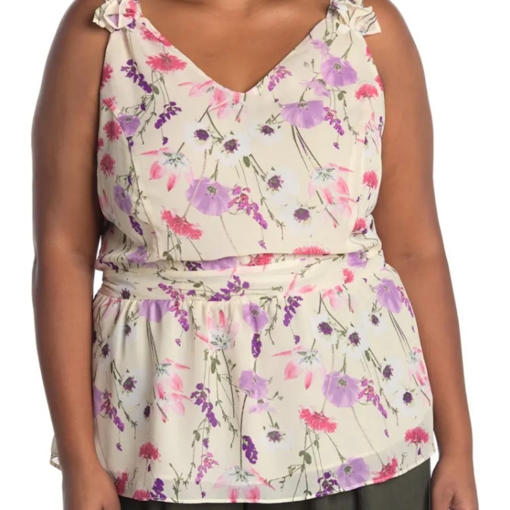 Pleione Sleeveless Floral Blouse